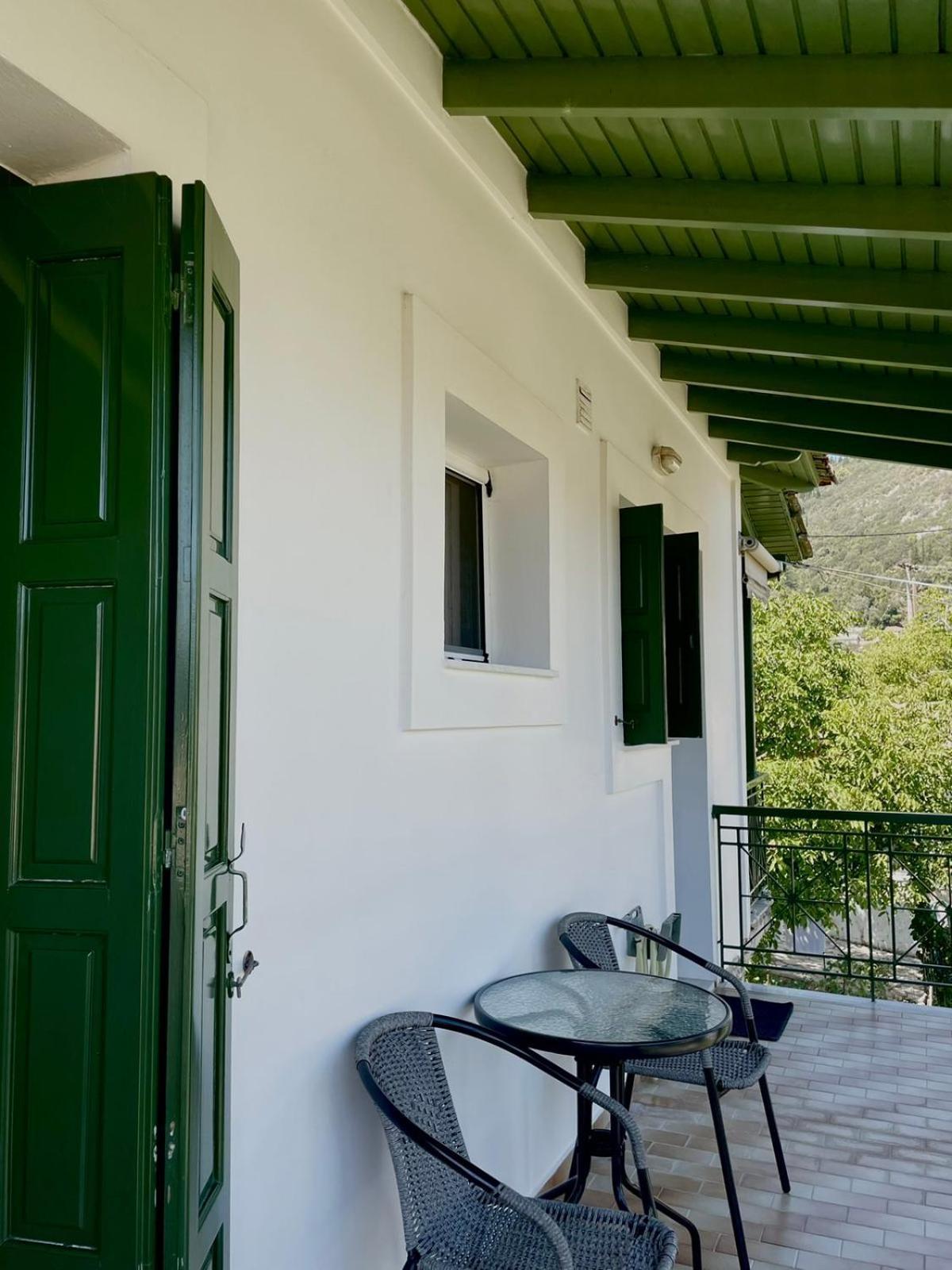 Villa Anesis Asprogerakata Exterior foto